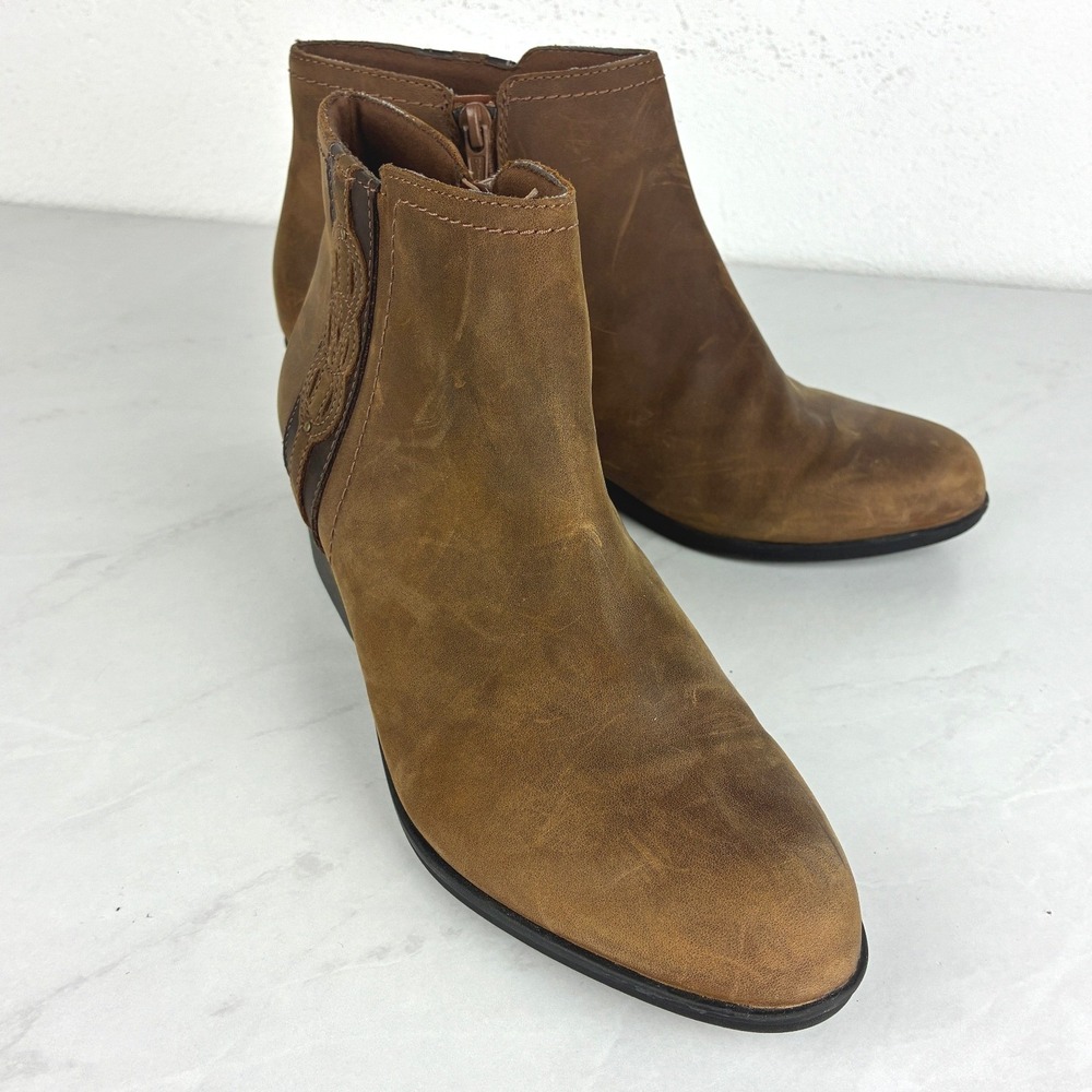 Clarks Brown Leather Ankle Boots - 7.5 - Side Zip Block Heel Boho Western Fall
